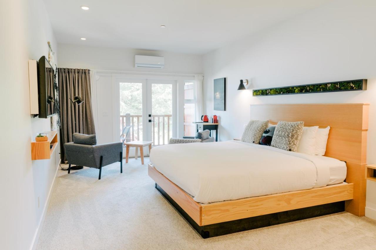 Pluvio Restaurant And Rooms ยูคลูเลต ภายนอก รูปภาพ
