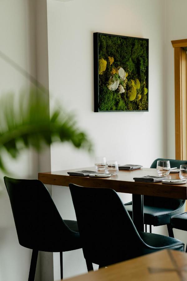 Pluvio Restaurant And Rooms ยูคลูเลต ภายนอก รูปภาพ