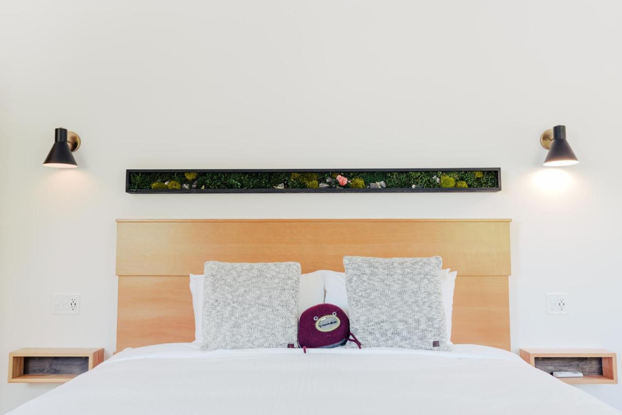 Pluvio Restaurant And Rooms ยูคลูเลต ภายนอก รูปภาพ